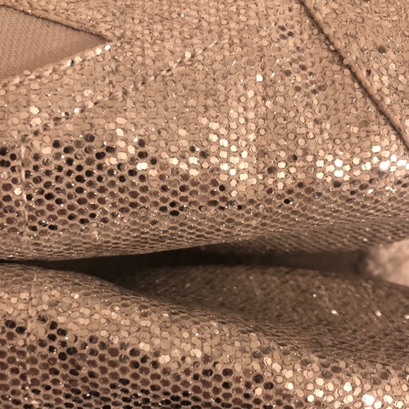 LIKE NEW TOMS | Silver Glitter TOMS Slip-on Shoes - Picture 6 of 6